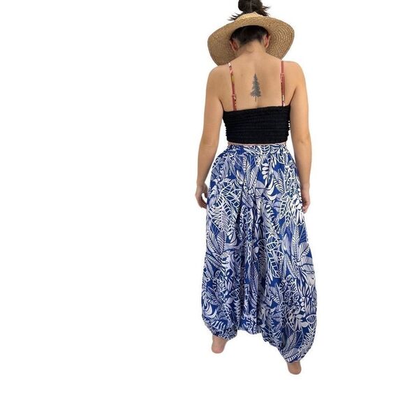 Apau ~ Gender Fluid Aladdin Gypsy Pants Blue White Tropical Floral Leaf Design - Picture 8 of 14